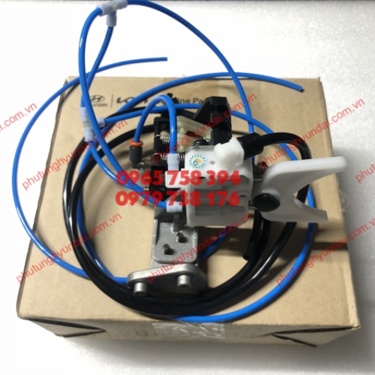 897147C100-VAN NÂNG HẠ GHẾ TÀI HYUNDAI