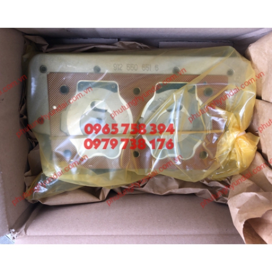 9125509242 NẮP BƠM HƠI MÁY 410 D6CB D6CC